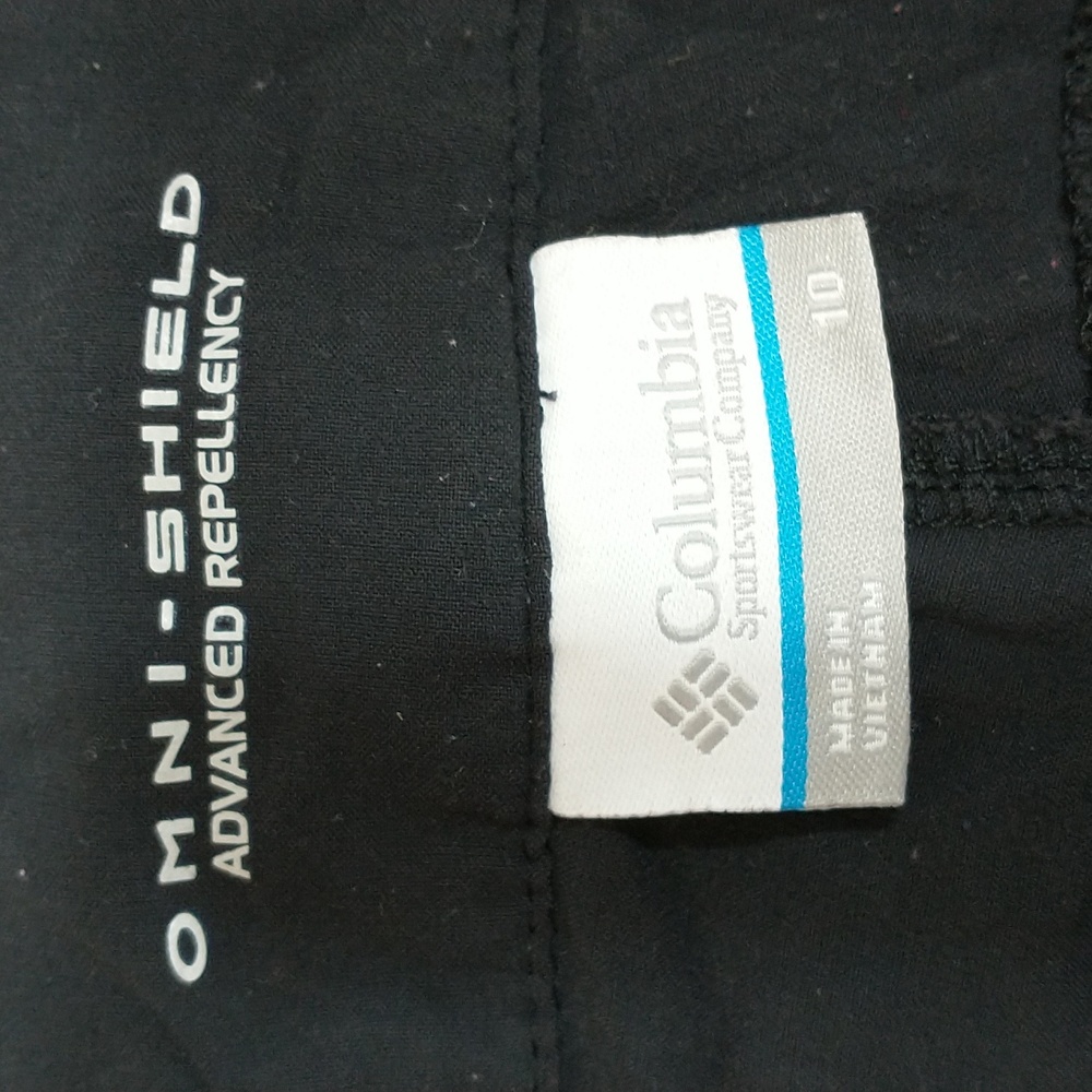 Columbia black capris - Picture 4 of 8